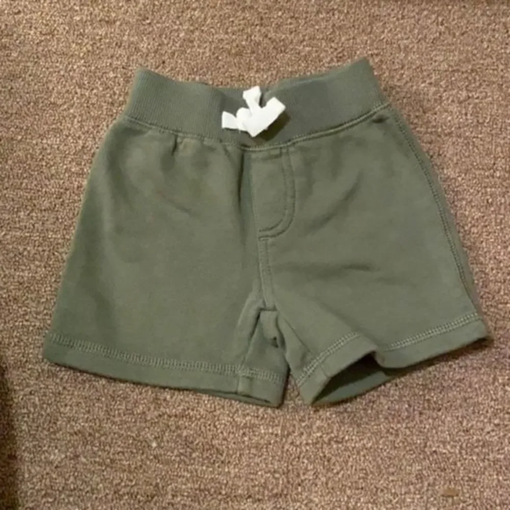 Gymboree shorts size 3-6 months​​